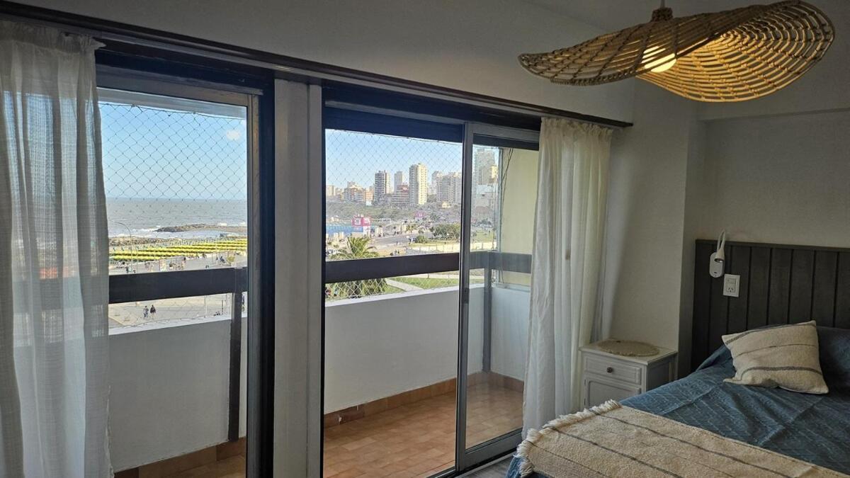 Frenta Al Mar, Vista A La Playa Apartment *